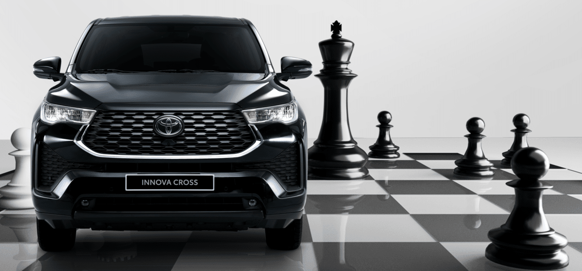 Toyota Innova Cross 2025